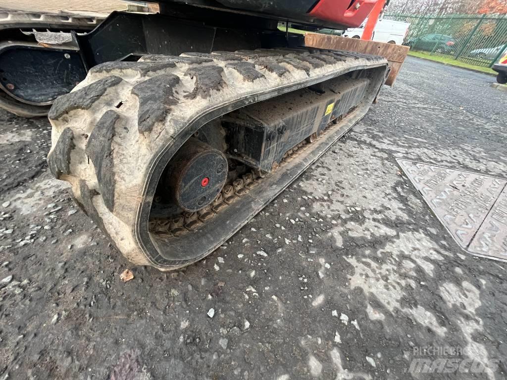 Kubota U 27-4 حفارات زحافة