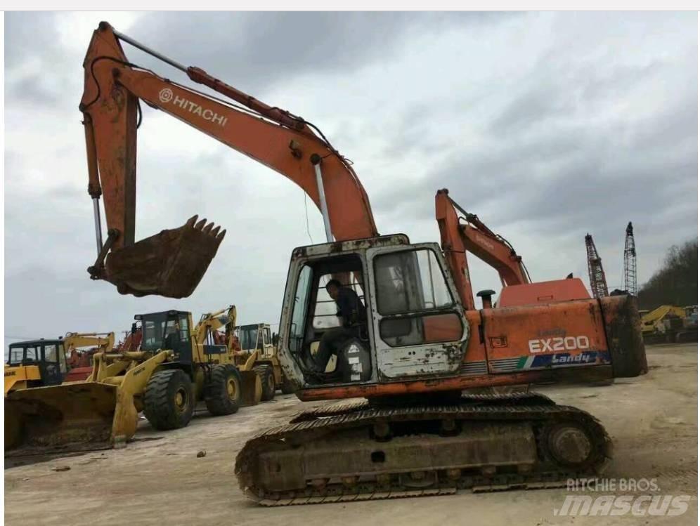 Hitachi EX 200-1 حفارات زحافة