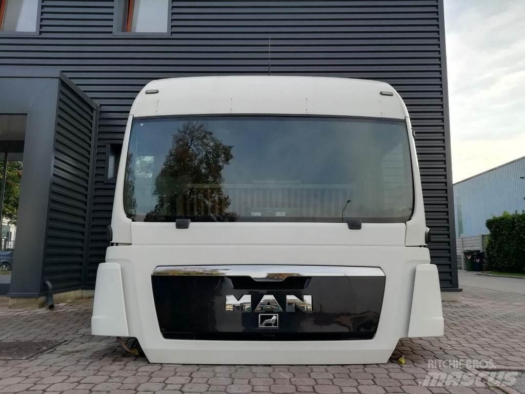 MAN TGX XLX EURO 5 كابينة والداخلية