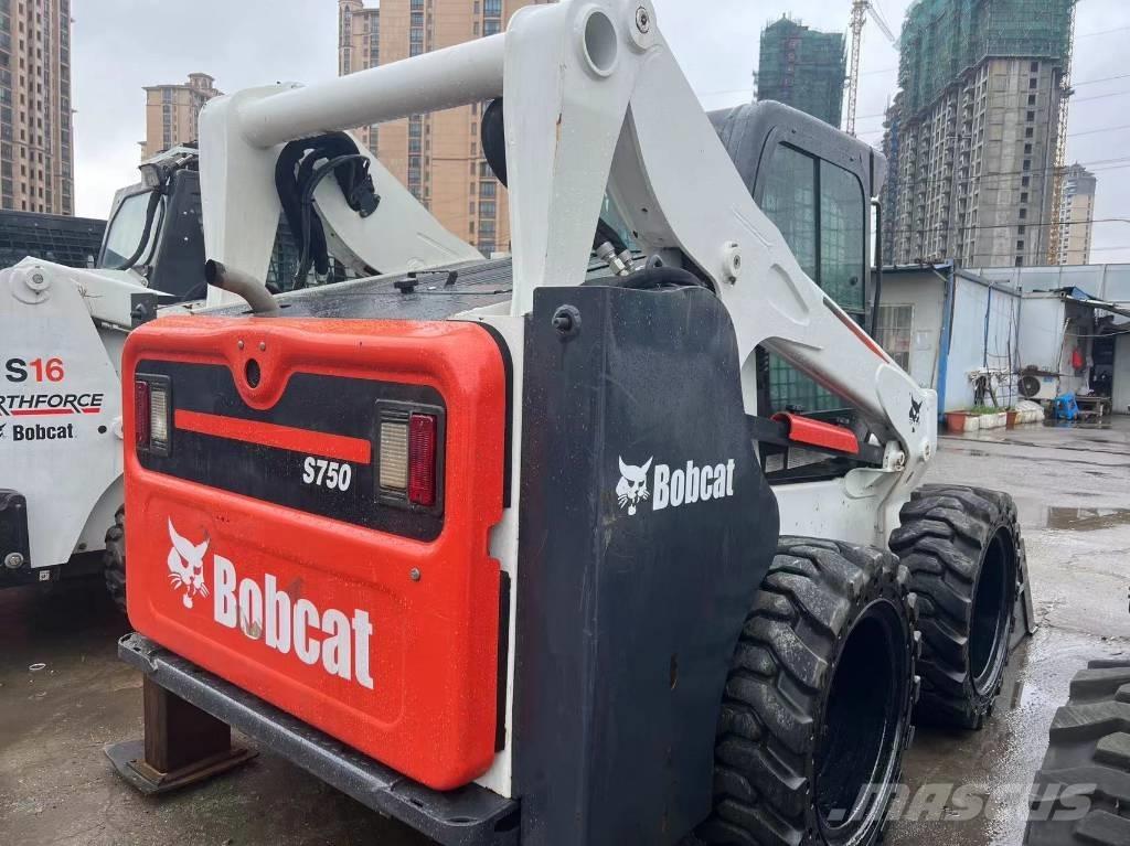 Bobcat S 450 حفارات زحافة