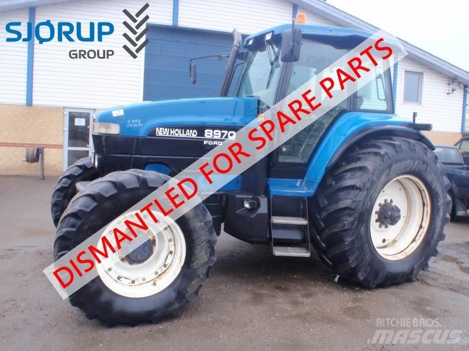 New Holland 8970 الجرارات
