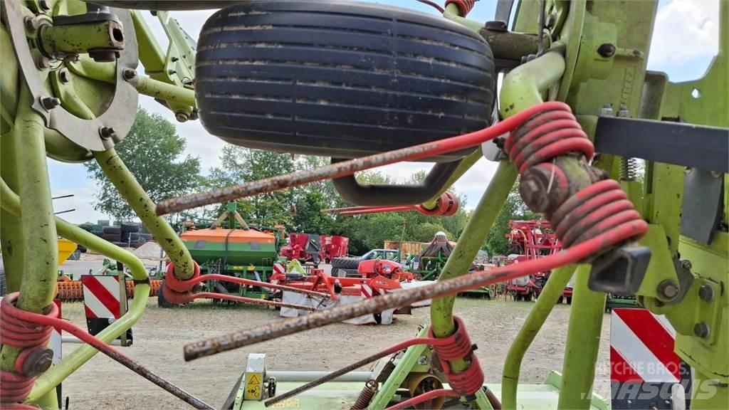 CLAAS Volto 900 مكابس وميبسات التبن