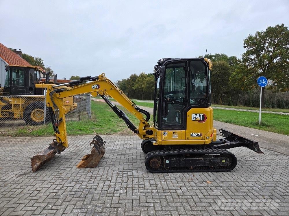 CAT 302.7CR حفارات صغيرة أقل من 7 طن (حفارات صغيرة)