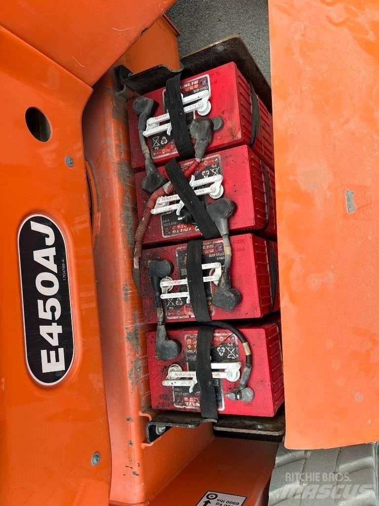 JLG E 450 AJ رافعات سلة مفصلية