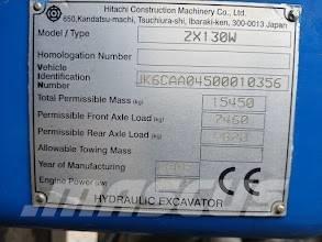 Hitachi ZX 130 W حفارات بعجل