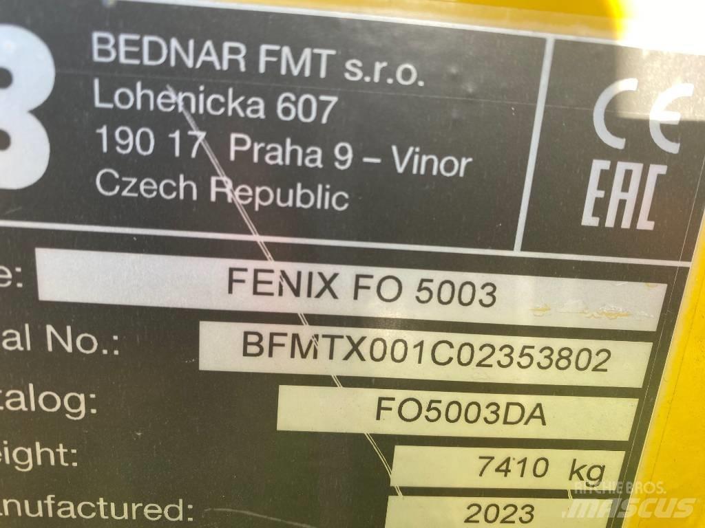 Bednar FENIX FO 5003 زراعات