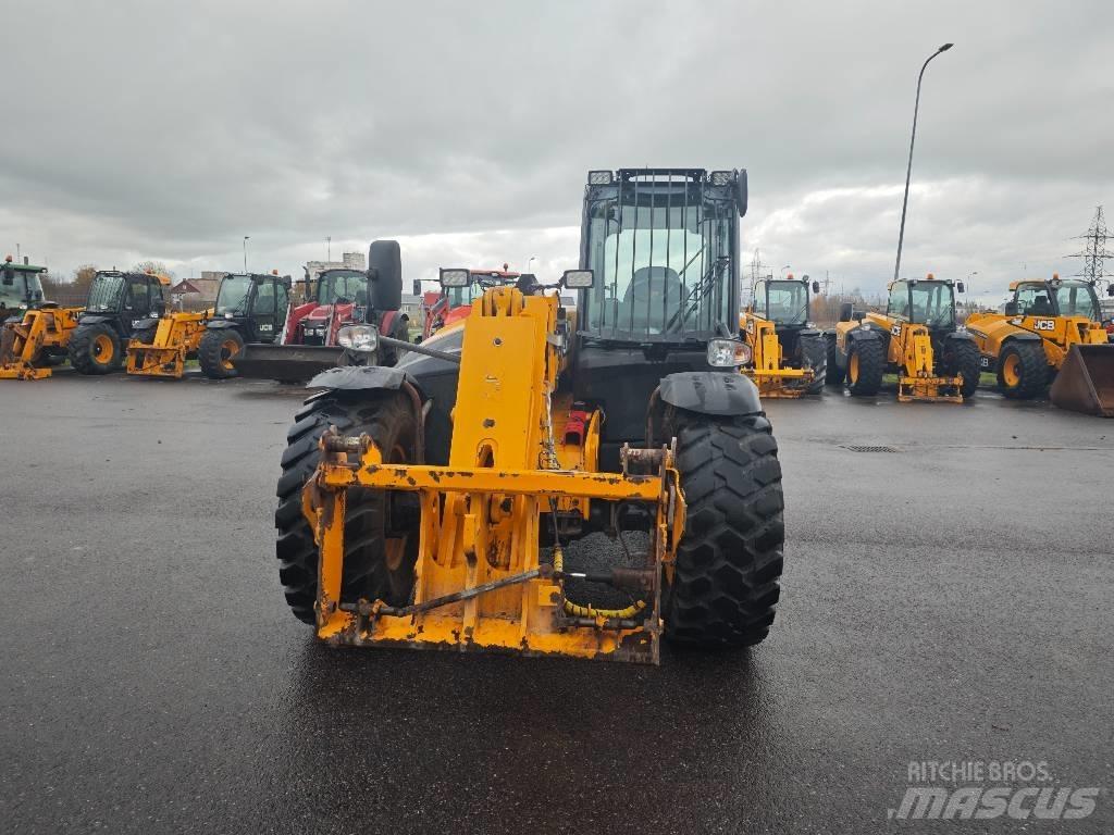 JCB 536-60 Agri معدات مناولة لأغراض الزراعة