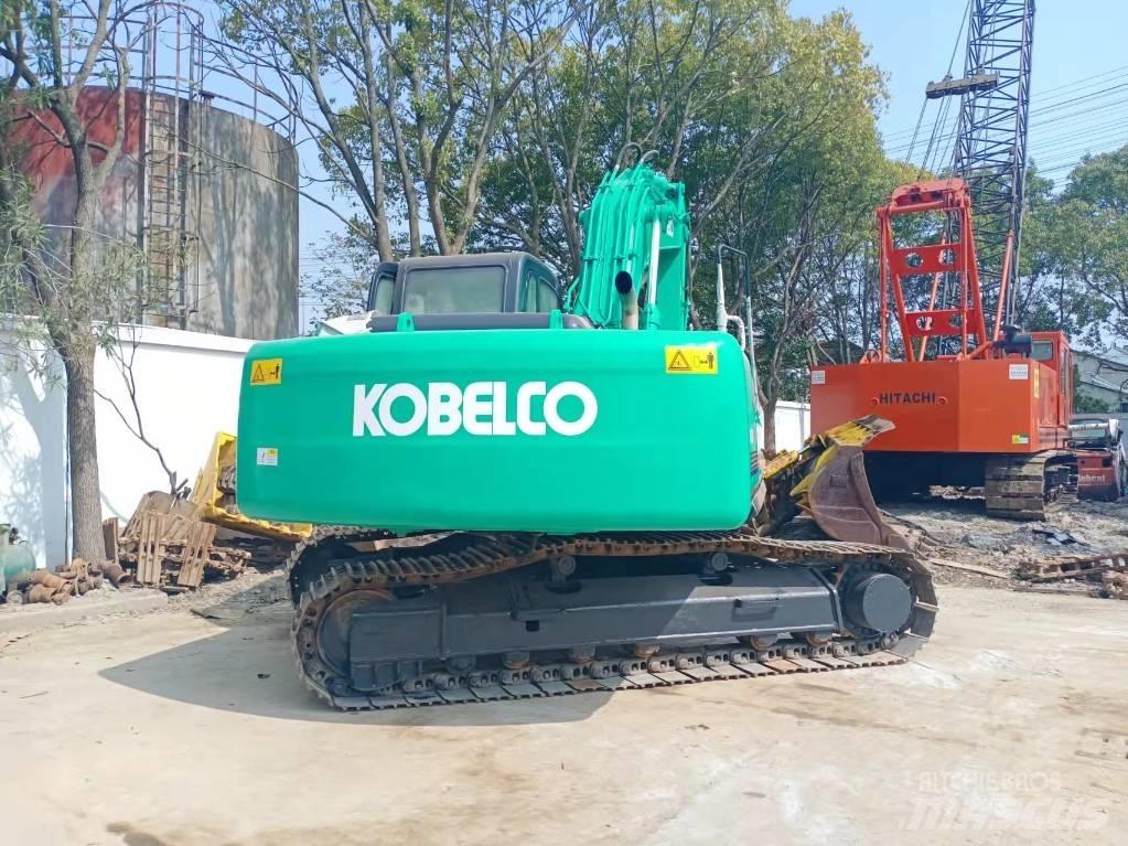 Kobelco SK 200 حفارات زحافة