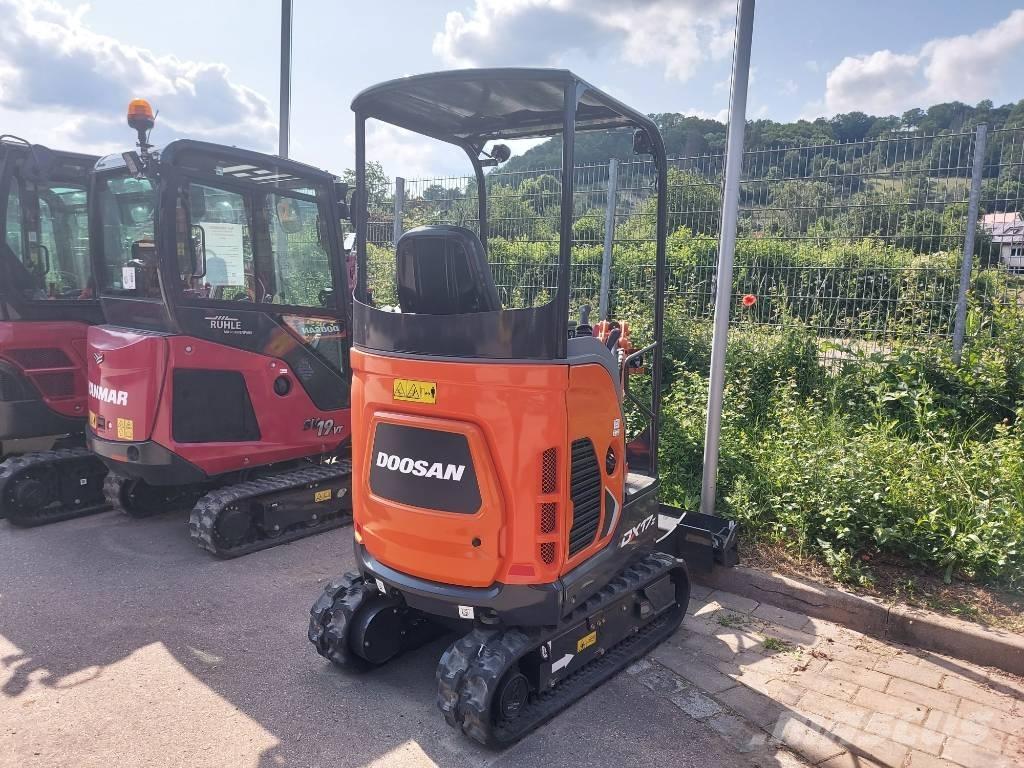 Doosan DX 17 حفارات صغيرة أقل من 7 طن (حفارات صغيرة)
