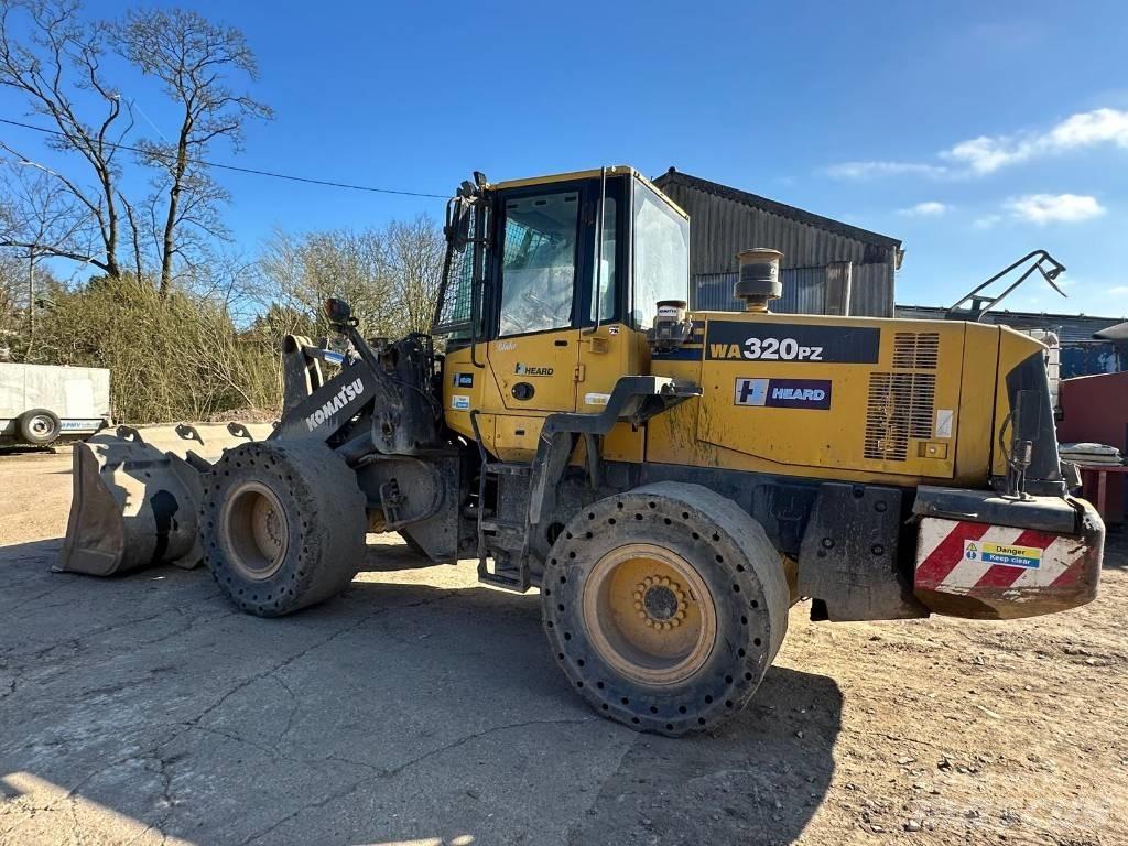 Komatsu WA 320 PZ-6 لوادر بعجل