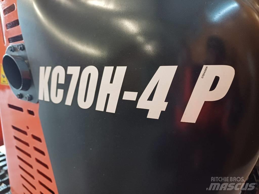 Kubota KC 70 H-4P عربات نقل قلابة مجنزرة