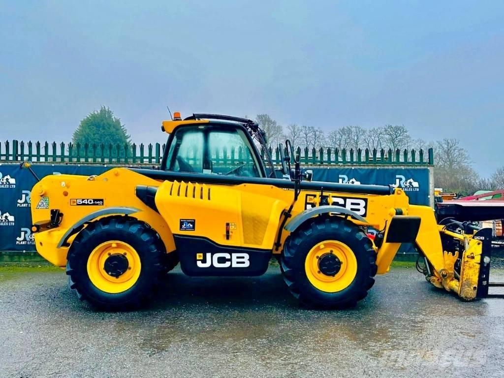 JCB 540-140 مناولات متداخلة