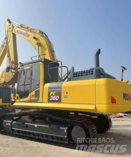 Komatsu 360-8MO حفارات زحافة