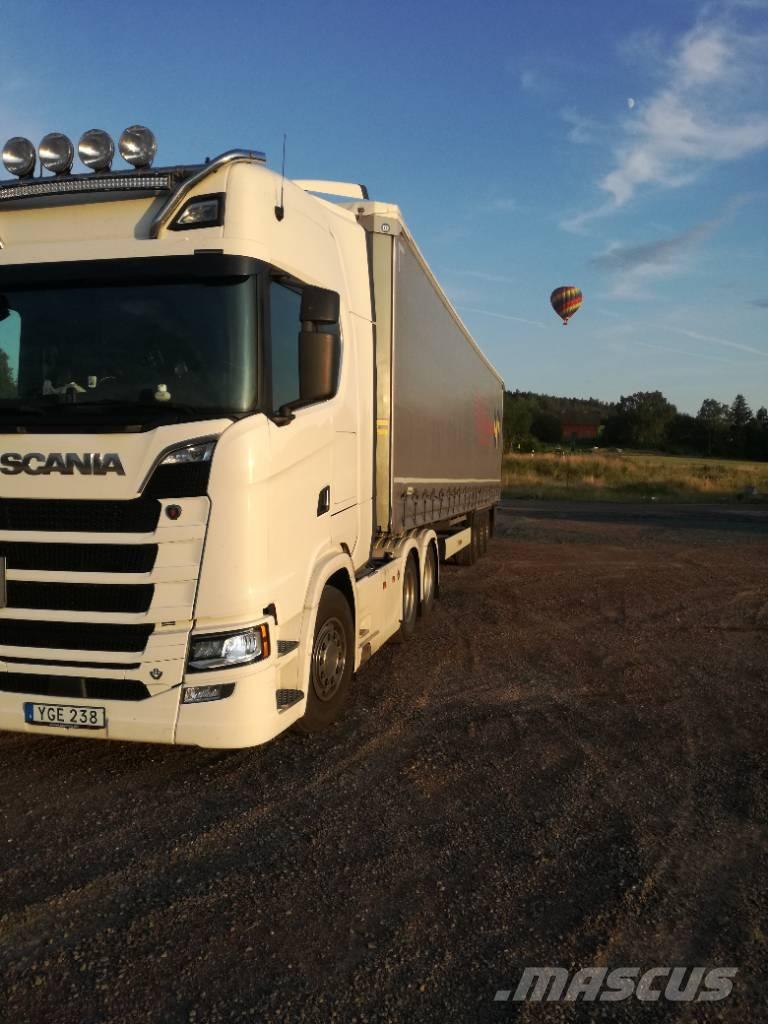 Scania S 580 وحدات الجر