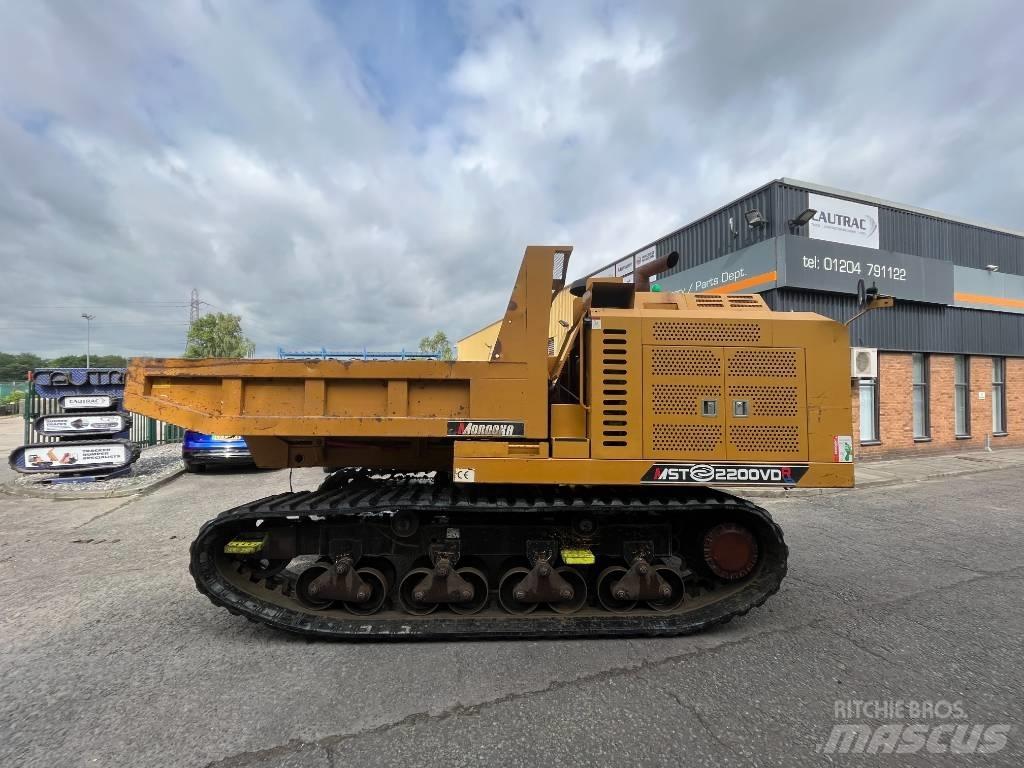 Morooka MST 2200 VDR عربات نقل قلابة مجنزرة
