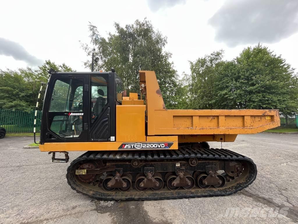 Morooka MST 2200 VDR عربات نقل قلابة مجنزرة