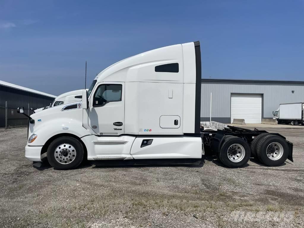 Kenworth T 680 وحدات الجر