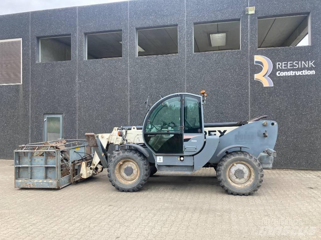 Terex 3713 مناولات متداخلة