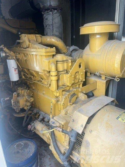 CAT XQ350, 600 Volt مولدات ديزل