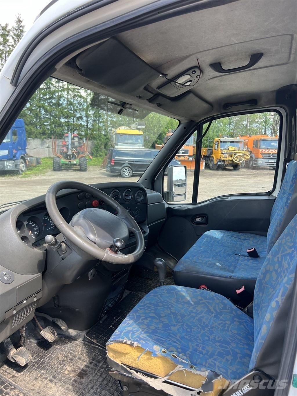 Iveco Daily 50 C13 شاحنات خفيفة/مفصلية الجوانب