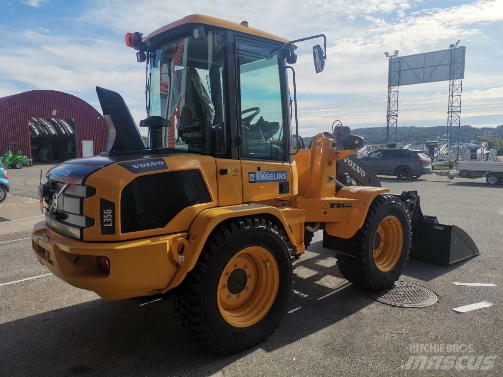 Volvo L35GT, UTHYRES لوادر انزلاقية التوجيه