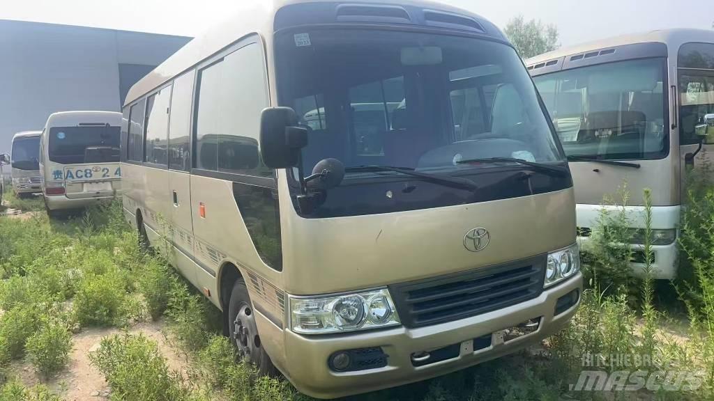 Toyota Coaster حافلة داخل المدينة