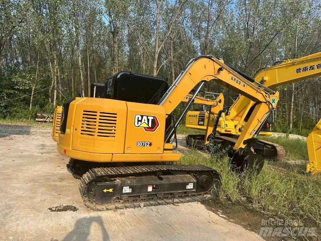 CAT 307E حفارات زحافة
