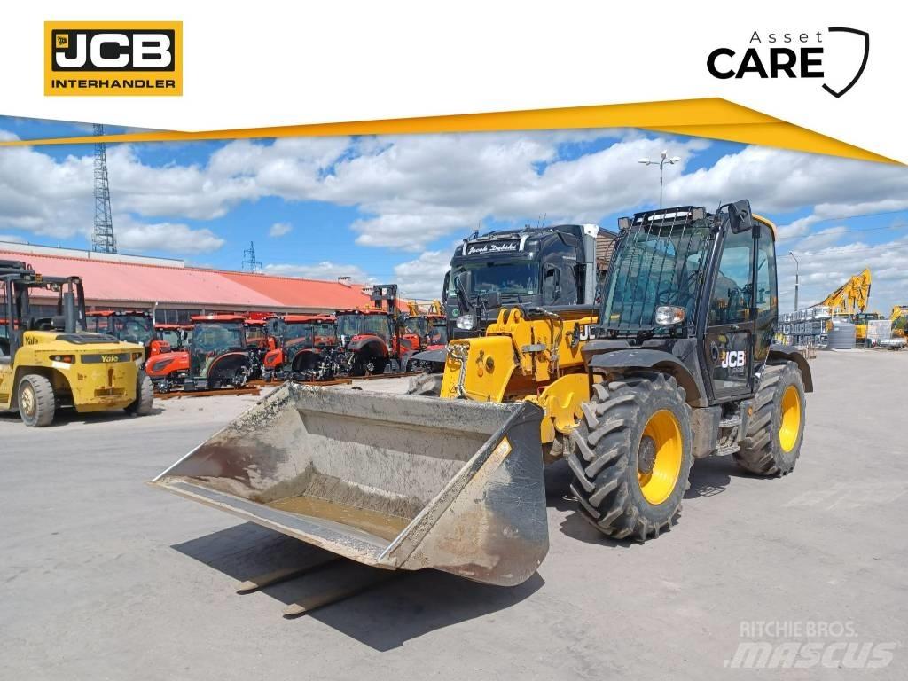 JCB 535-95 مناولات متداخلة