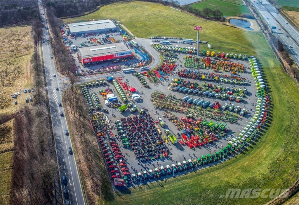 Club Car VILLAGER ماكينات زراعية - غير ذلك