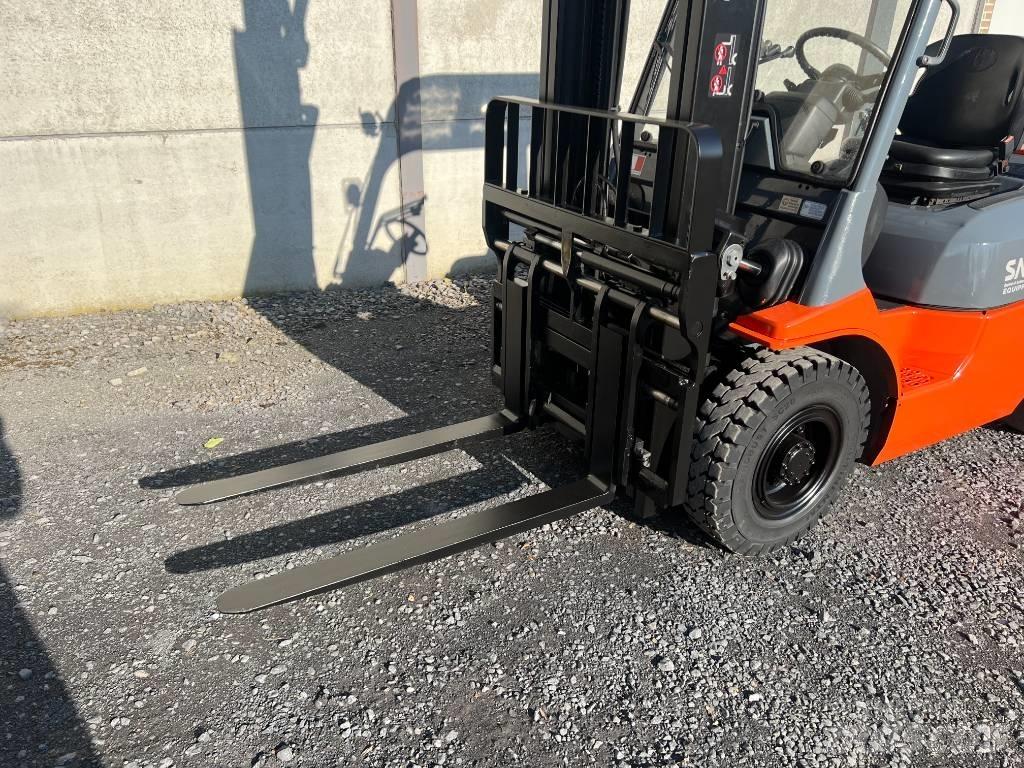 Toyota 42-7FGF25 شاحنات LPG