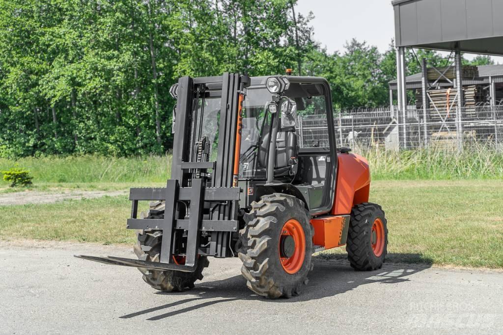 Ausa C 251 H x4 شاحنات الديزل