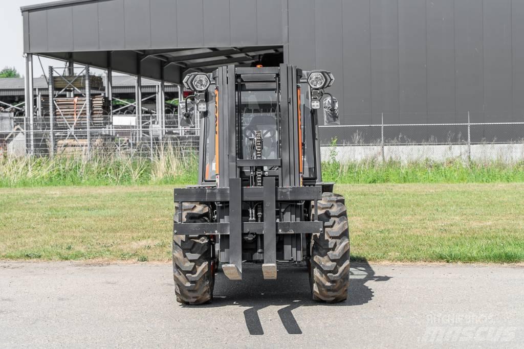 Ausa C 251 H x4 شاحنات الديزل