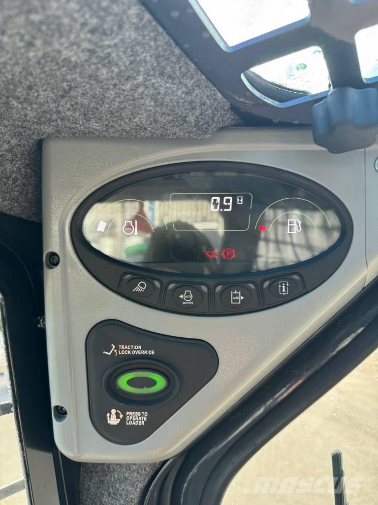 Bobcat S100 لوادر انزلاقية التوجيه