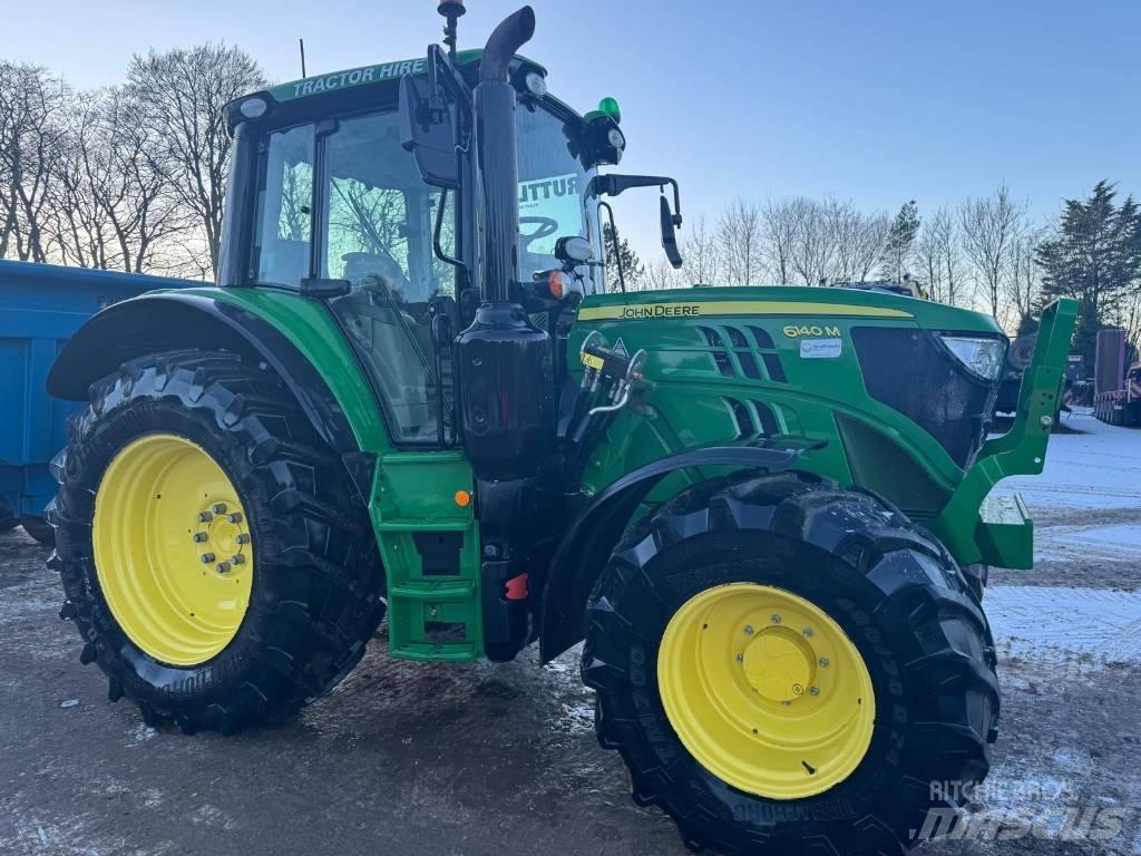 John Deere 6140 M الجرارات