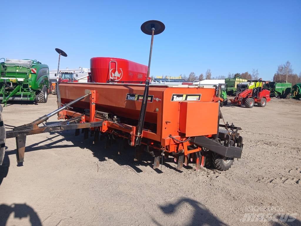 Tume HKL4000 مثاقيب مدمجة