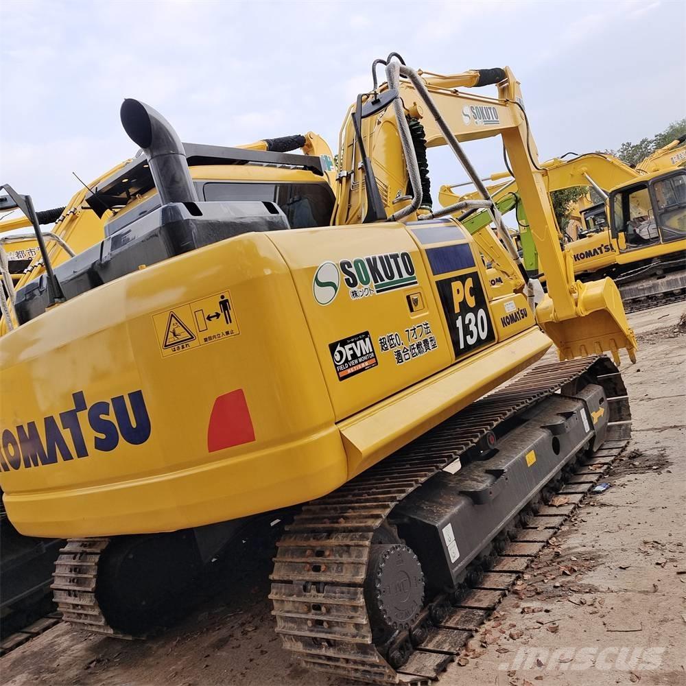 Komatsu PC 130 حفارات زحافة