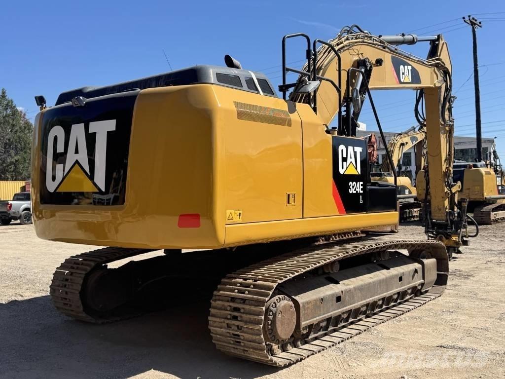 CAT 324 EL حفارات زحافة