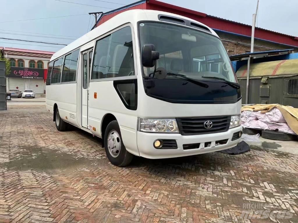 Toyota Coaster Bus حافلة صغيرة