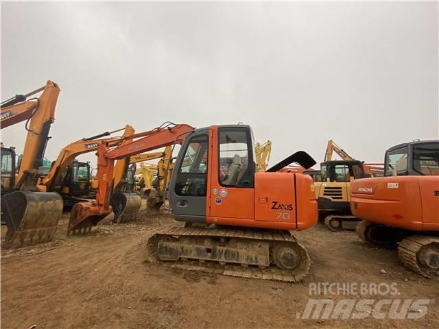 Hitachi ZX 70 حفارات زحافة