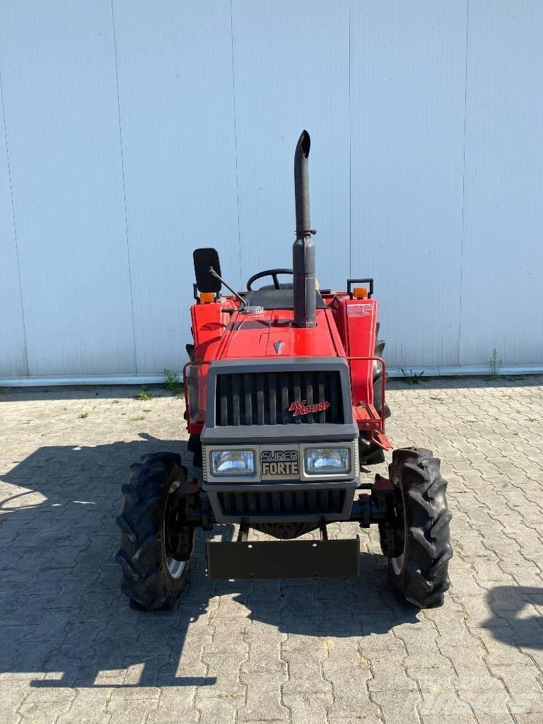 Yanmar FX20D جرارات مدمجة