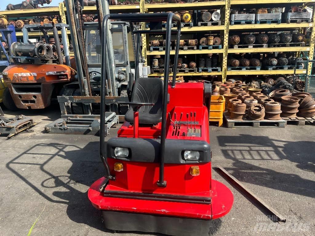 RCM Mille V-4075 كناسات