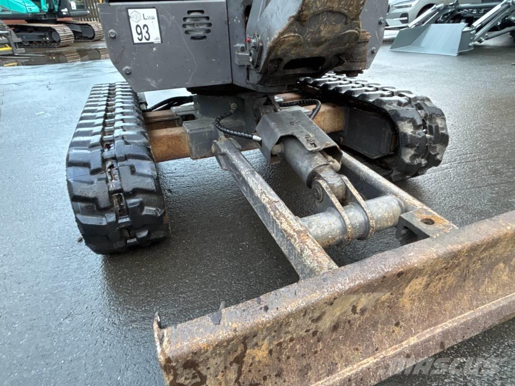 Volvo EC18 D حفارات صغيرة أقل من 7 طن (حفارات صغيرة)