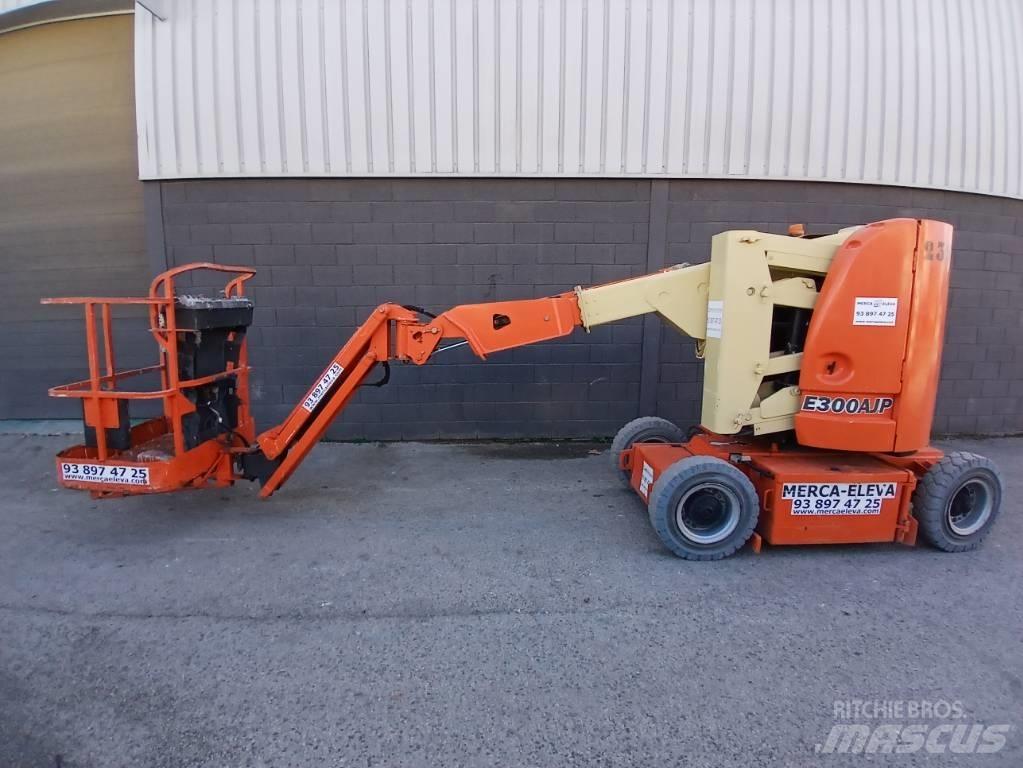 JLG E300AJP رافعات سلة مفصلية