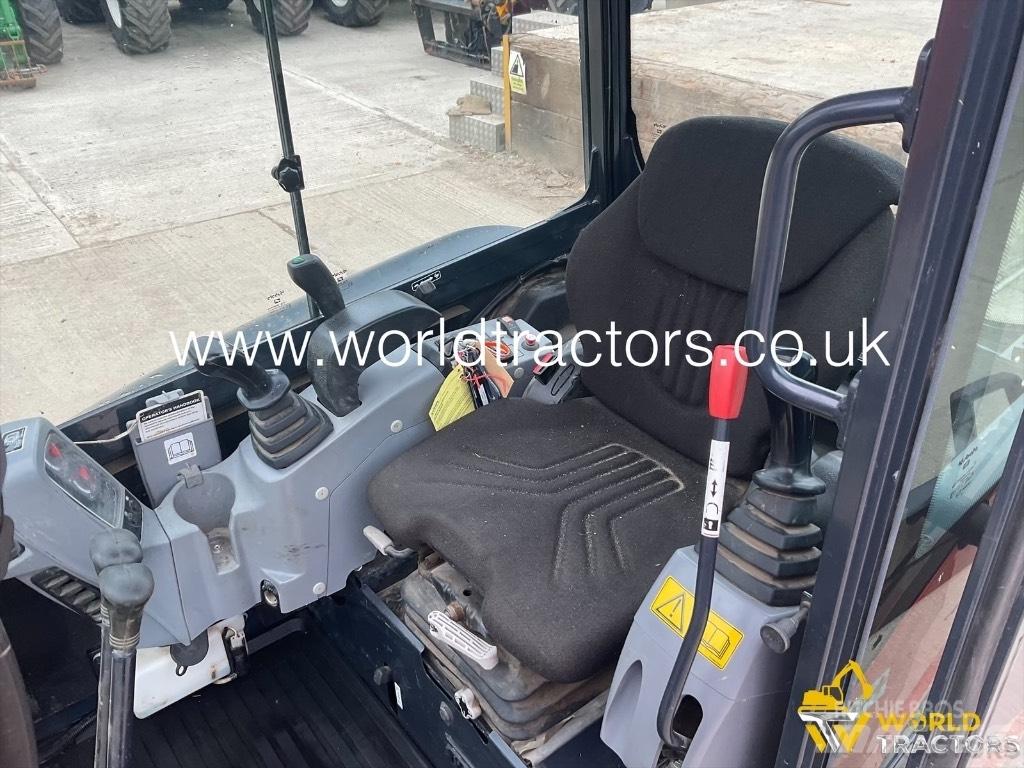 Kubota KX 027 حفارات صغيرة أقل من 7 طن (حفارات صغيرة)