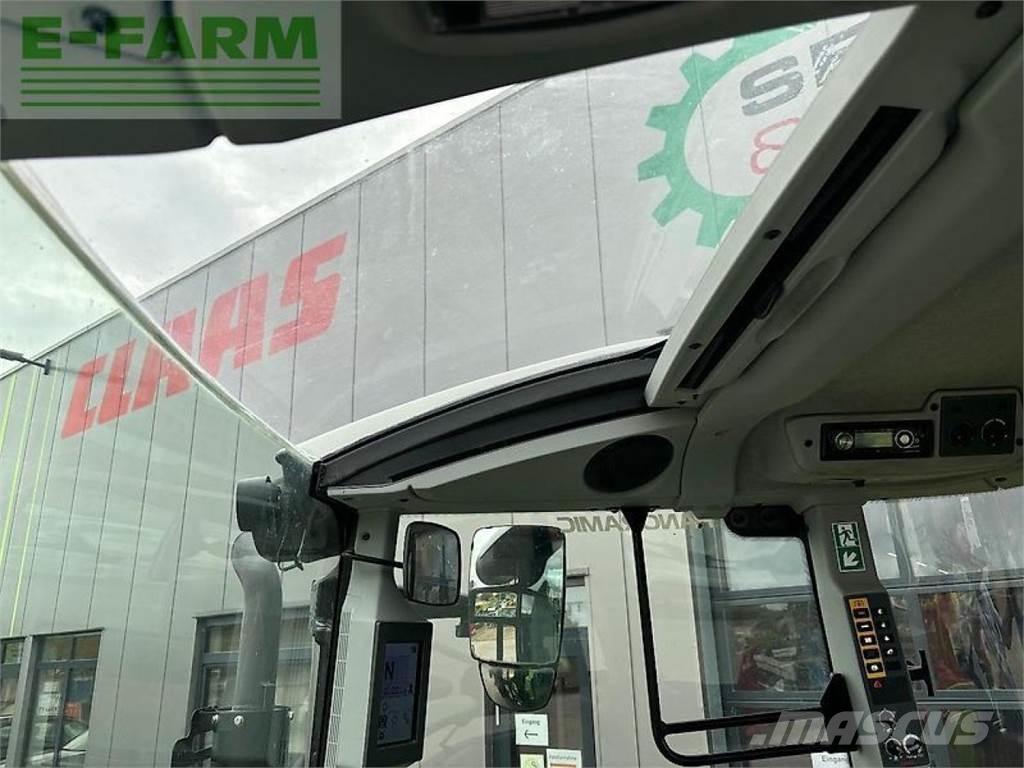 CLAAS arion 460 الجرارات