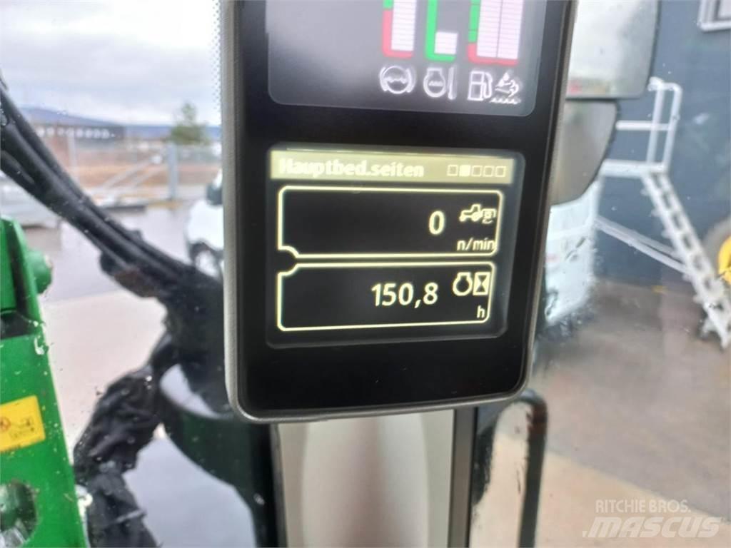 John Deere 6090M الجرارات