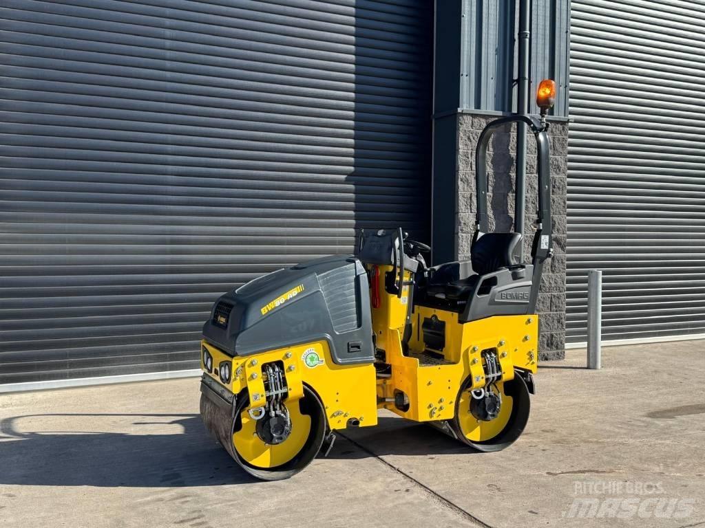 Bomag BW 80 AD-5 مداحل ثنائية الاسطوانة