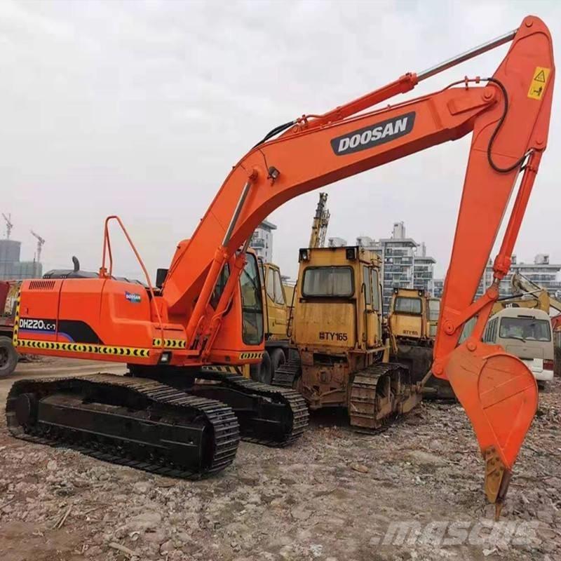 Doosan DH 220 LC-7 حفارات زحافة