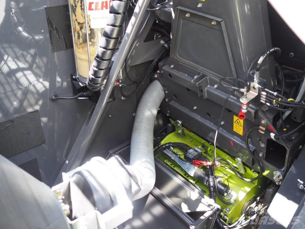 CLAAS Jaguar 860 4WD علافات ذاتية الدفع