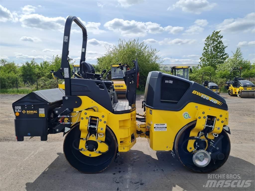 Bomag BW 138 AD-5 مداحل ثنائية الاسطوانة
